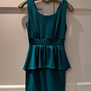 ❗️2 for $8  VINTAGE RETRO PEPLUM dress